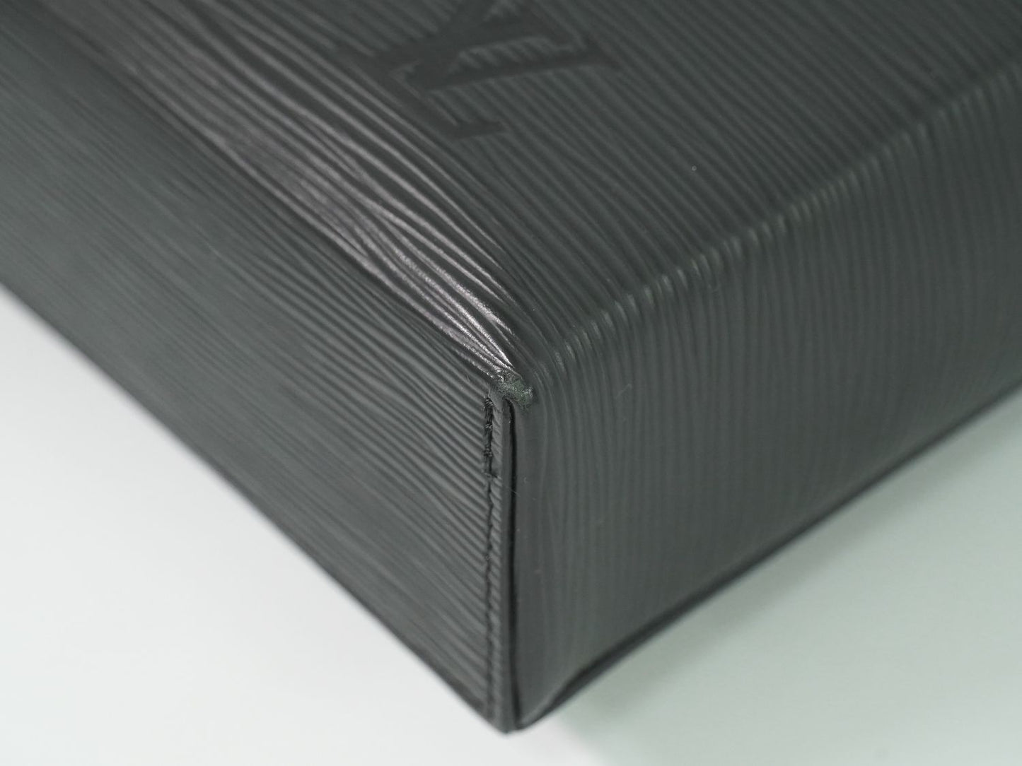 LOUIS VUITTON サックプラ フォールド エピ レザー 2WAY ショルダーバッグ ノワール M58497