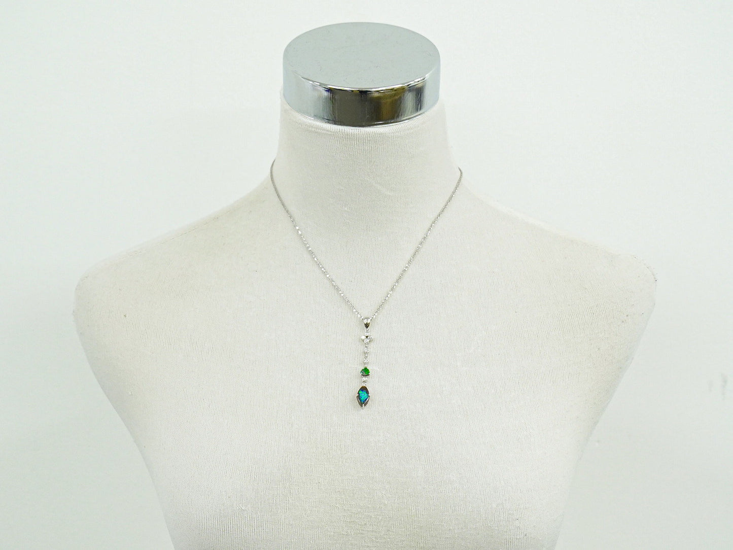 オパール 4.30ct ダイヤモンド 0.23ct K18 WG ネックレス グリーン