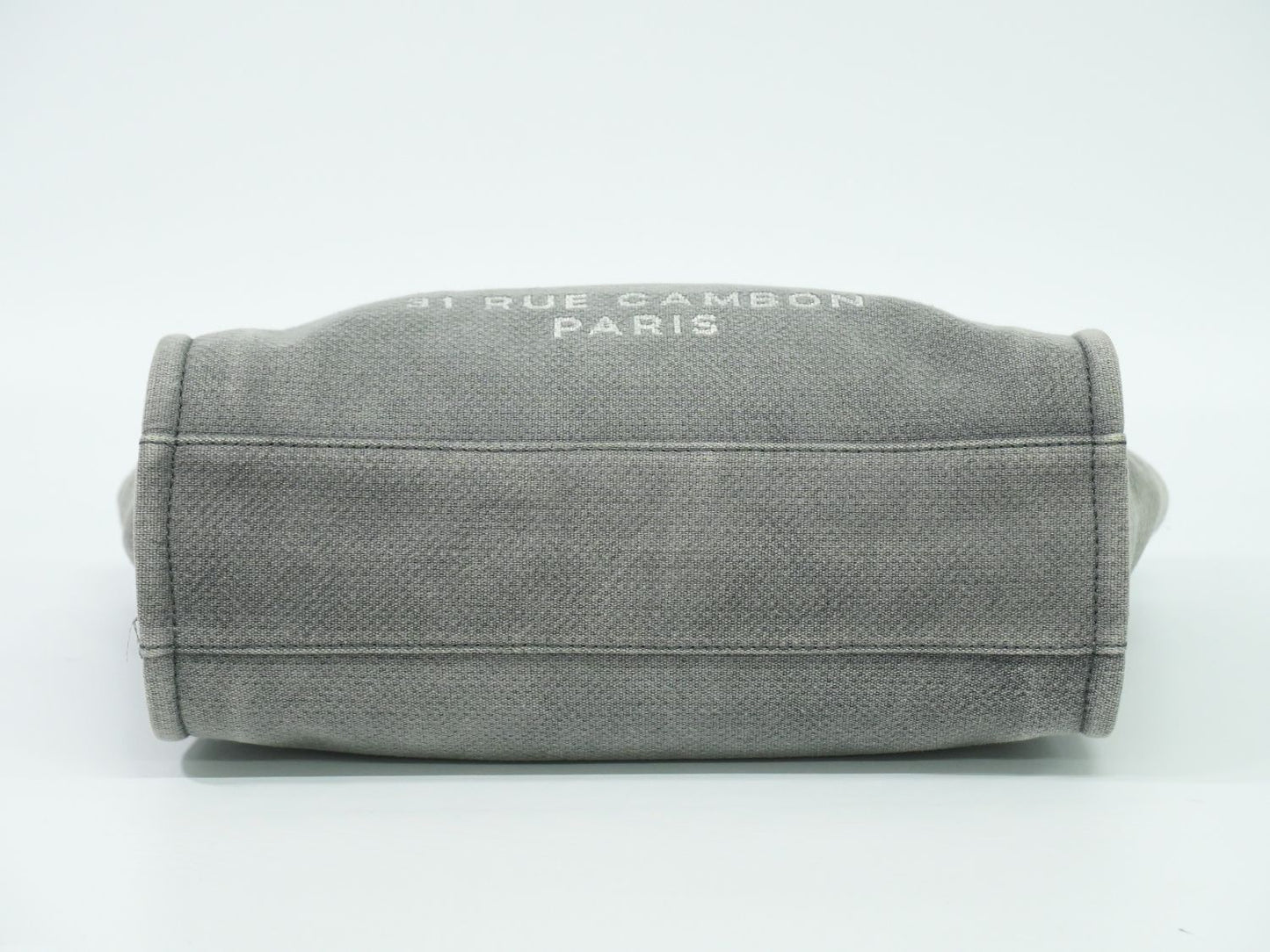 CHANEL ドーヴィル ココマーク ショルダーバッグ グレー