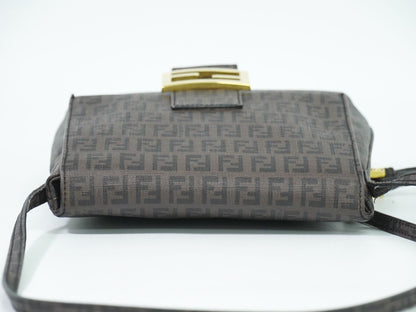 FENDI ズッキーノ ショルダーバッグ ブラウン 8BT075