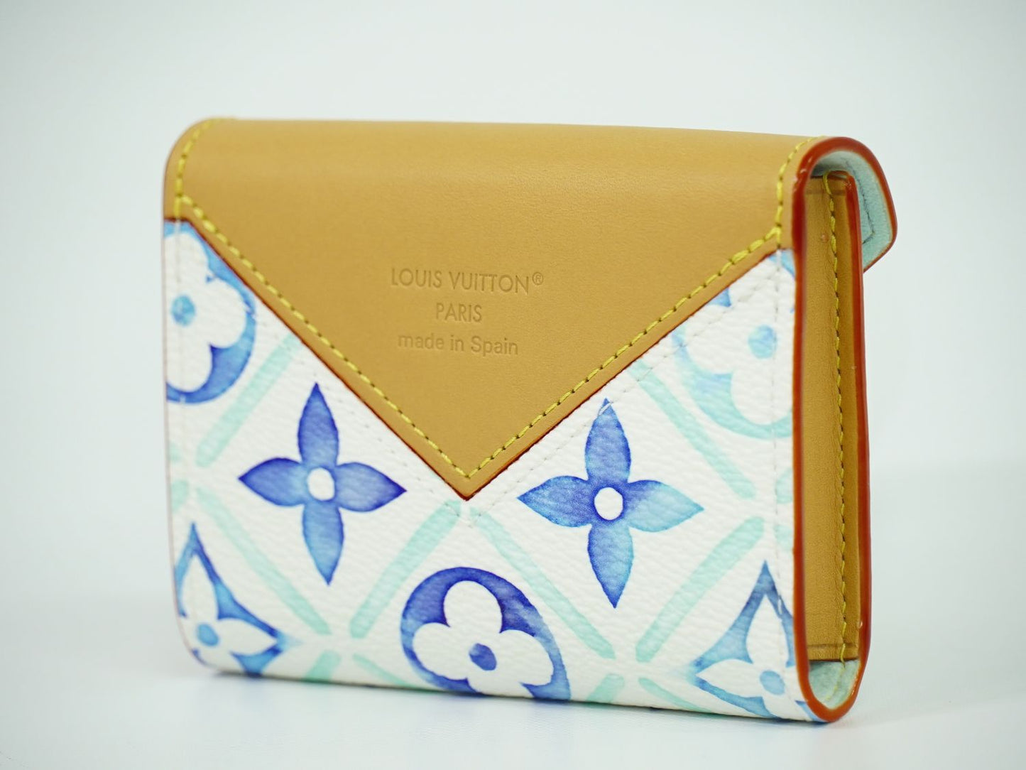 LOUIS VUITTON バイ ザ プール モノグラム タイル トランプケース ラグーン ブルー ホワイト GI1100