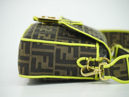 FENDI ズッカ バケット 2WAY ショルダーバッグ ブラウン ネオンイエロー 8BR600