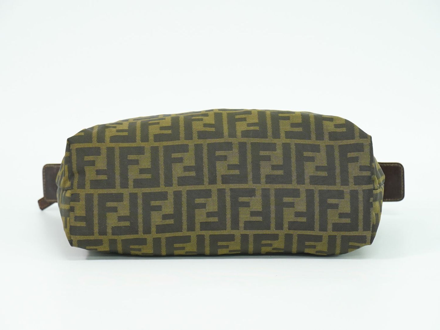 FENDI ズッカ ポーチ ブラウン