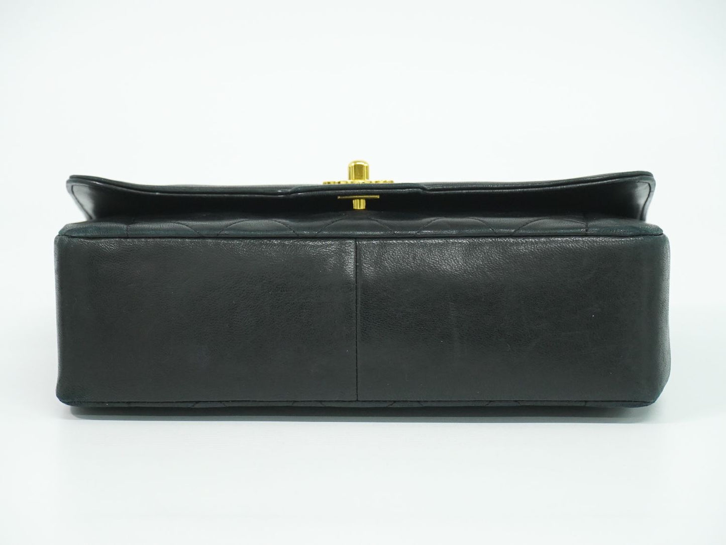 CHANEL ココマーク マトラッセ ショルダーバッグ ブラック