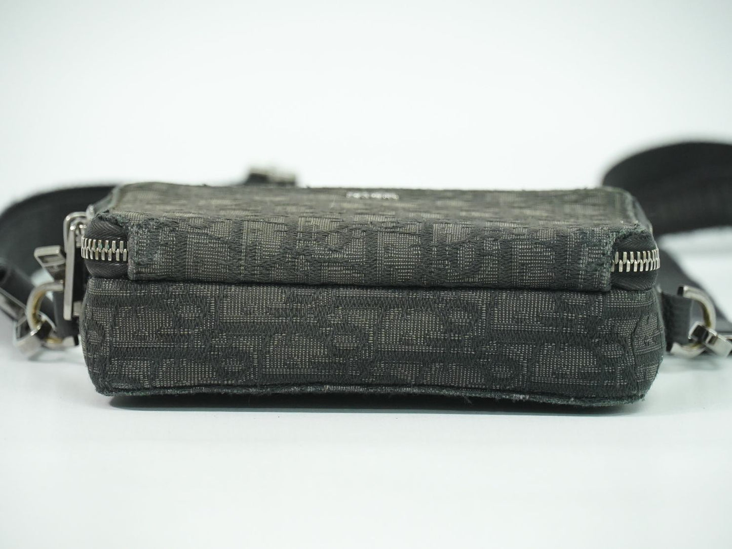 DIOR オブリーク ストラップ付き ポーチ ショルダーバッグ ブラック