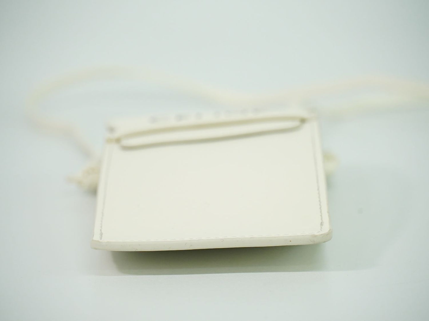 CELINE ロゴ サングラスケース スマホケース ホワイト