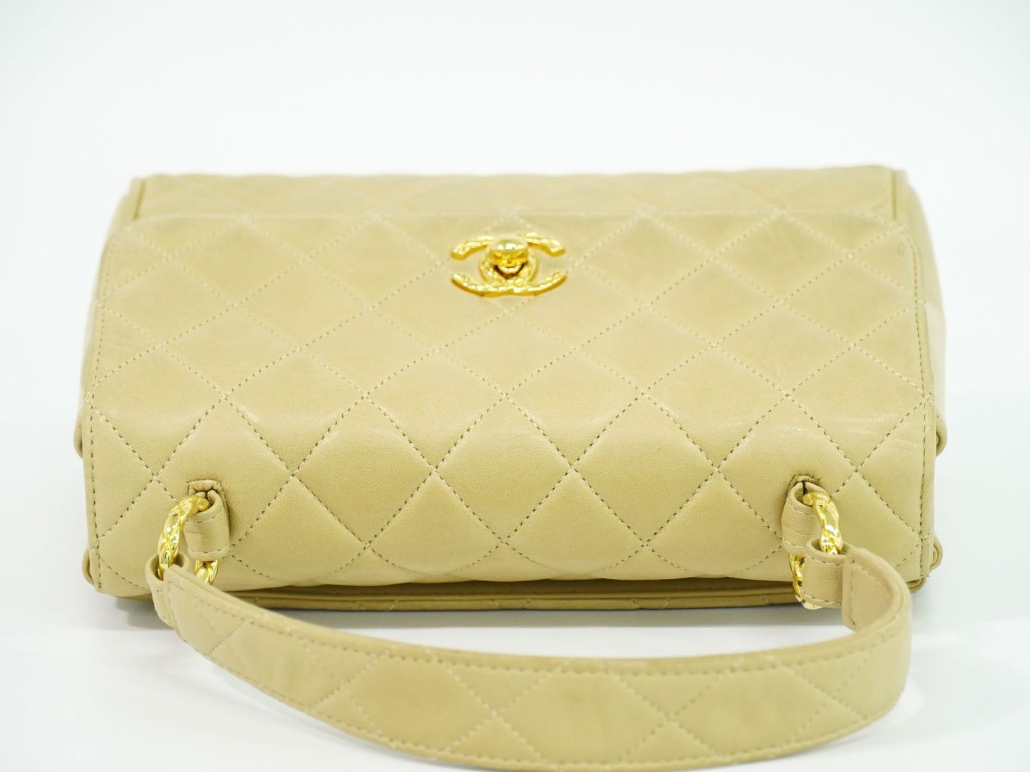 CHANEL ココマーク マトラッセ ハンドバッグ ベージュ