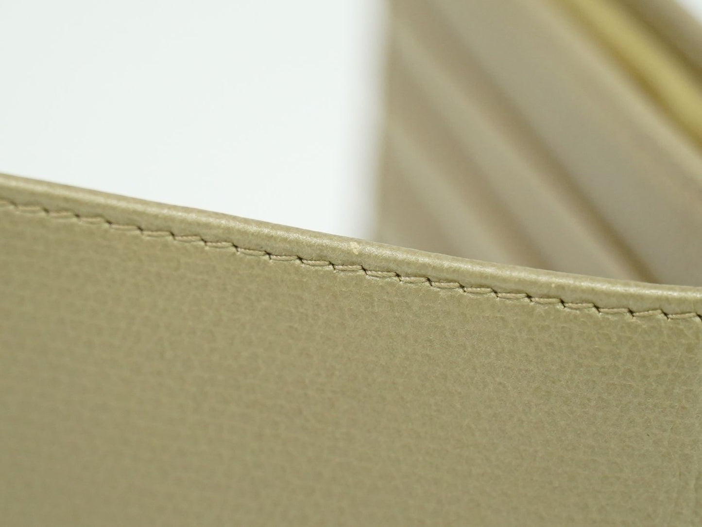 CHANEL ココマーク ココボタン 折財布 ベージュ