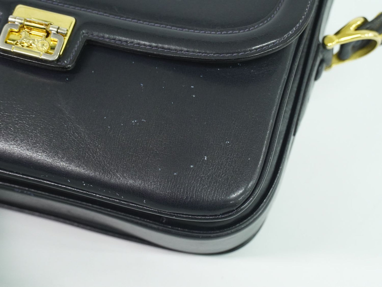 CELINE 馬車金具 ショルダーバッグ ネイビ