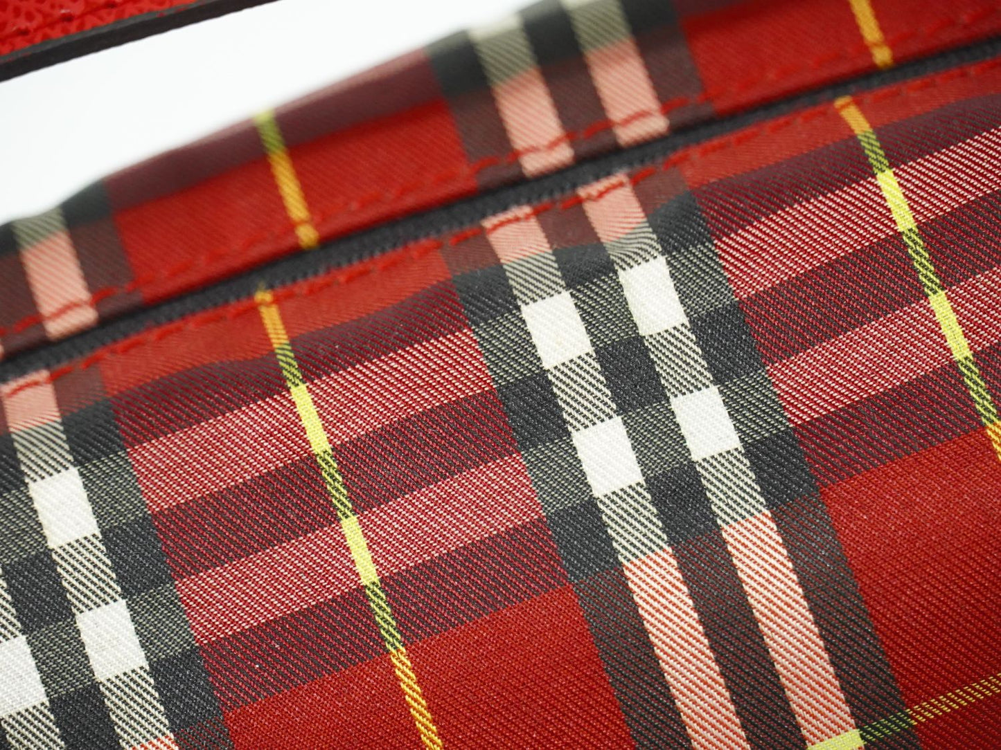 BURBERRY ノバチェック ハンドバッグ レッド
