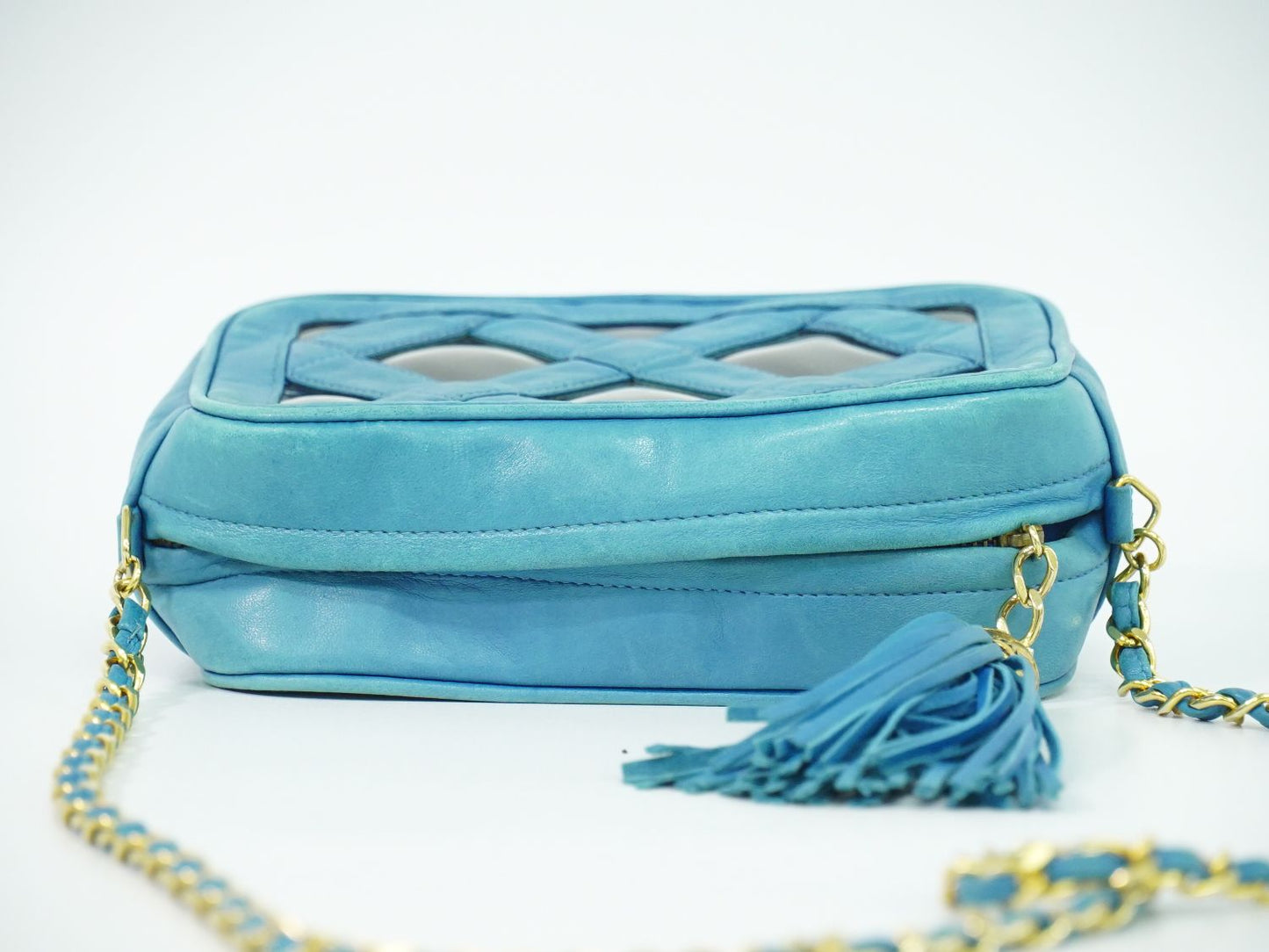 CHANEL タッセル ショルダーバッグ ライトブルー