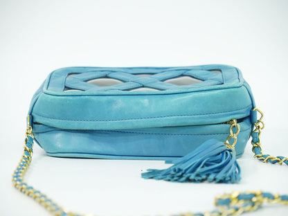 CHANEL タッセル ショルダーバッグ ライトブルー