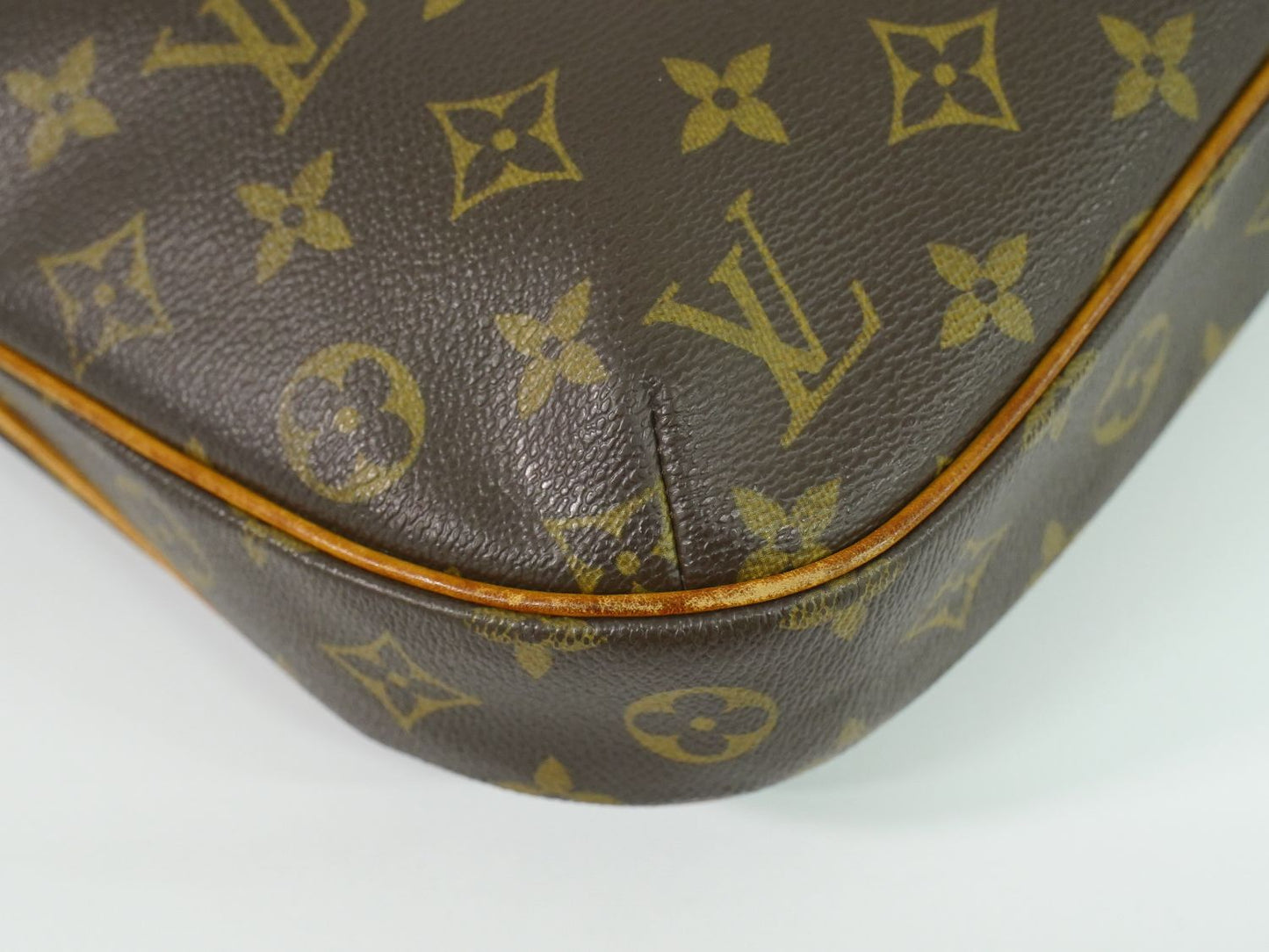 LOUIS VUITTON オデオン PM モノグラム ショルダーバッグ M56390