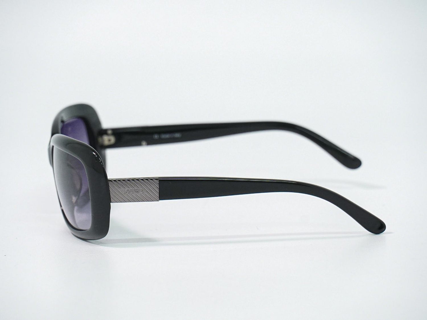 LOEWE プラスチック サングラス ブラック SLW667G