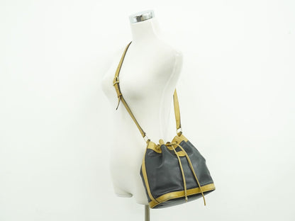 CELINE 巾着 ショルダーバッグ ブラック