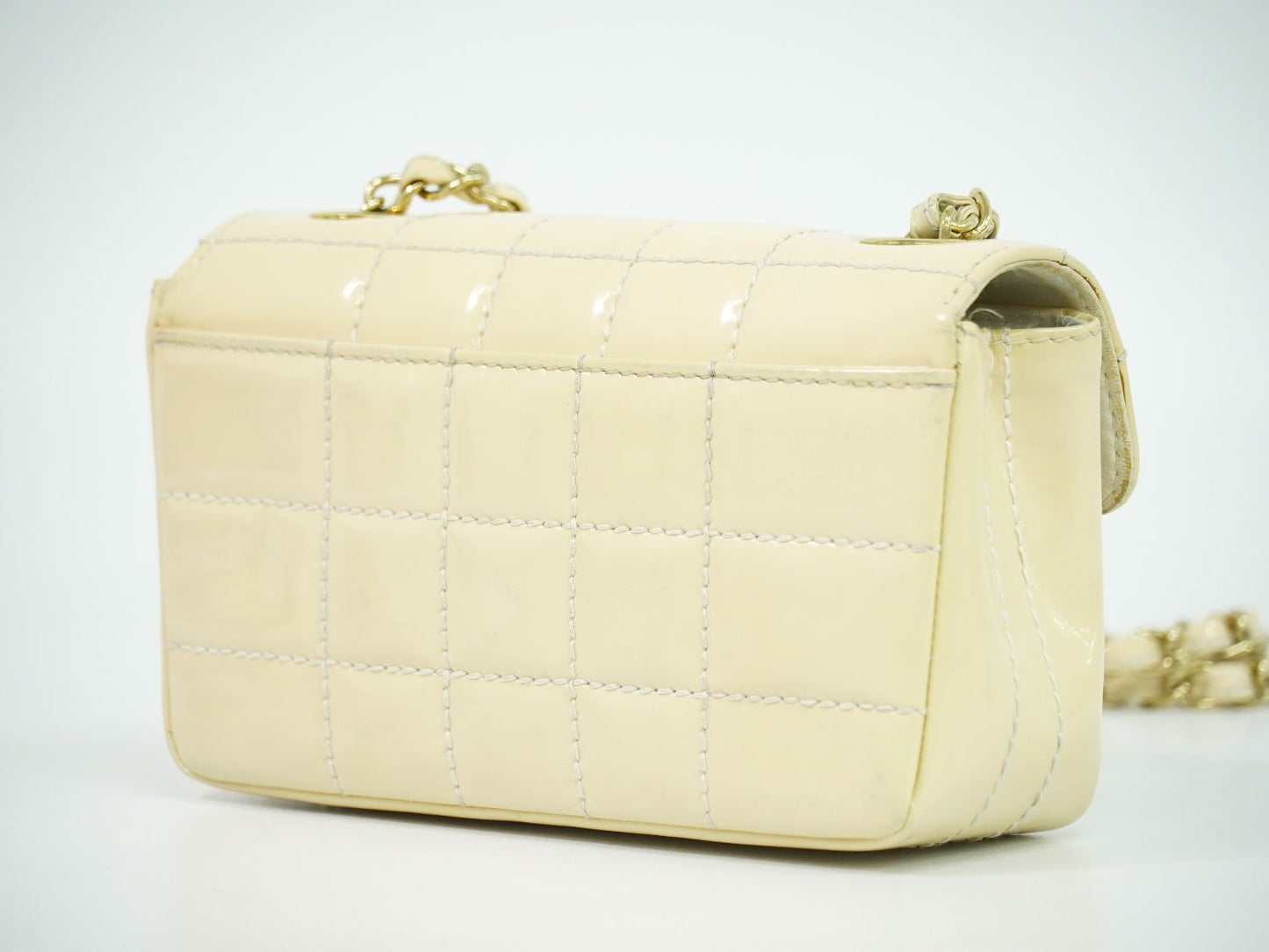 CHANEL ココマーク チョコバー ショルダーバッグ ベージュ