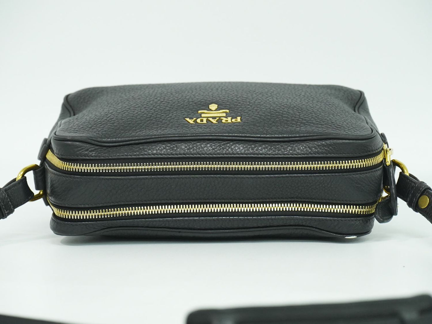 PRADA ショルダーバッグ ブラック