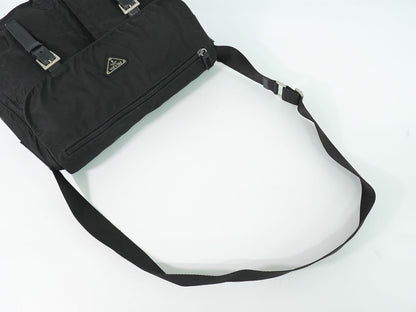 PRADA ヴェラ ショルダーバッグ ブラック B1738