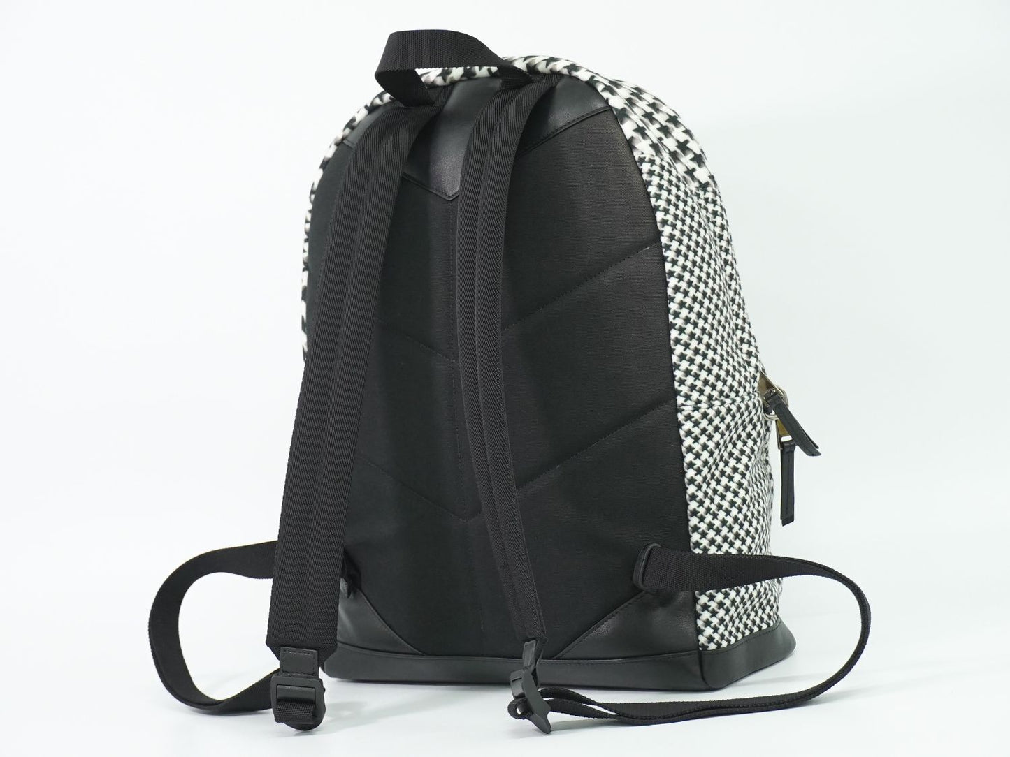 JIMMY CHOO ウィルマー ハウンドトゥース リュックサック ブラック ホワイト
