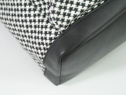 JIMMY CHOO ウィルマー ハウンドトゥース リュックサック ブラック ホワイト