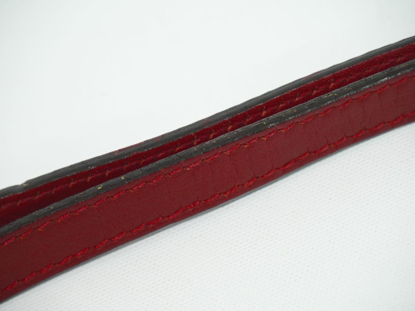 GUCCI マイクログッチシマ レザー ショルダーバッグ レッド 449413