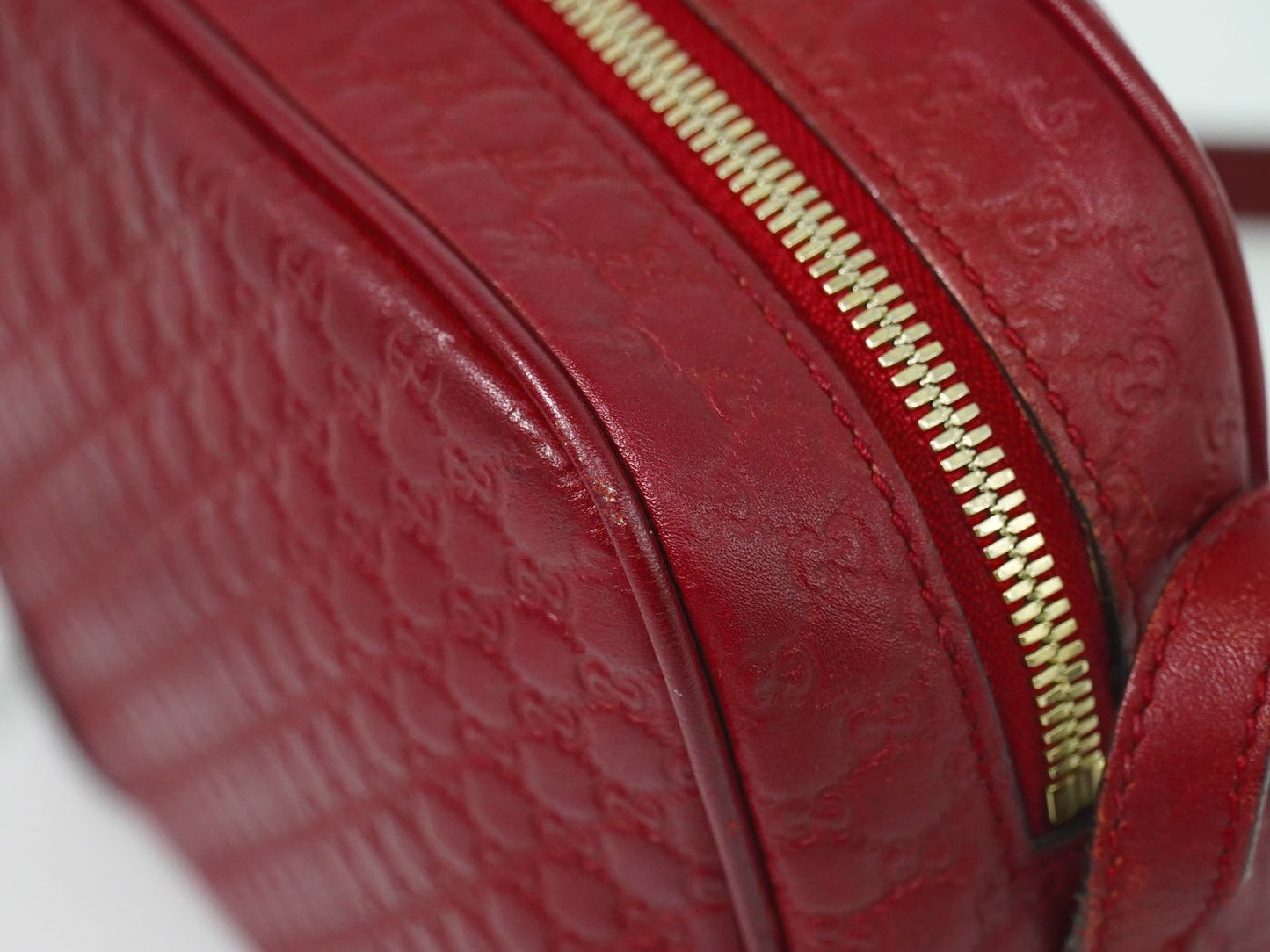 GUCCI マイクログッチシマ レザー ショルダーバッグ レッド 449413