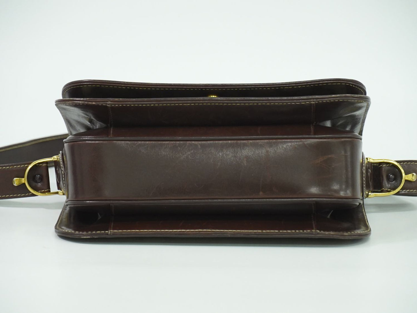 CELINE Cサルキー 馬車金具 ショルダーバッグ ベージュ ブラウン