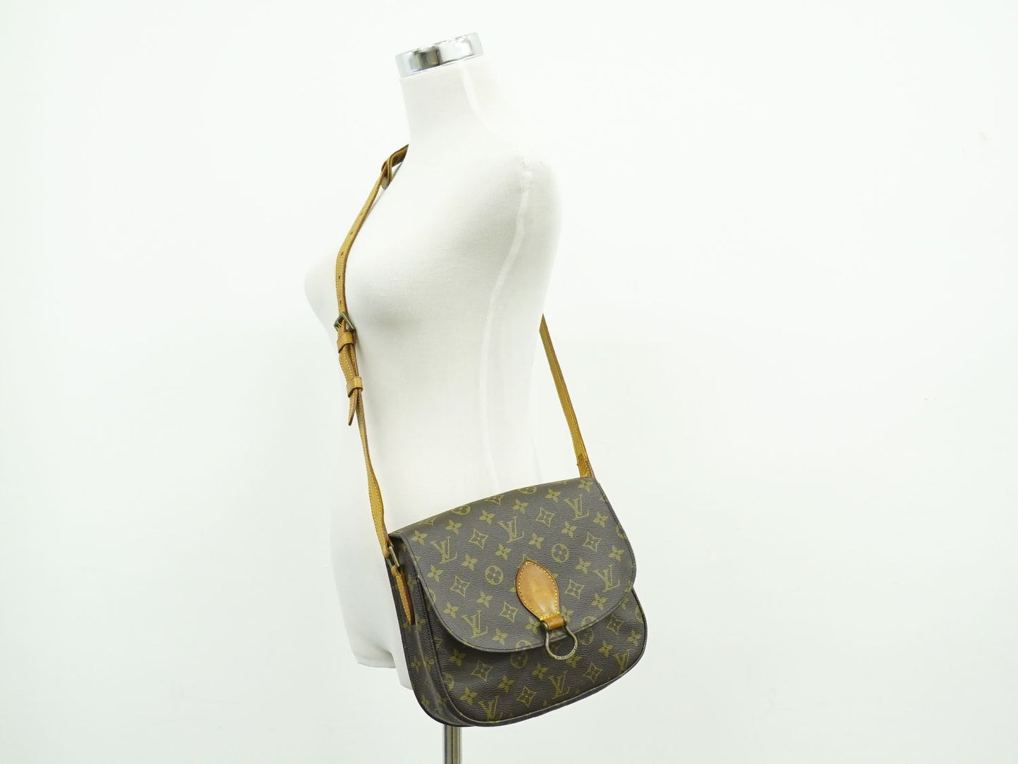 LOUIS VUITTON サンクルー GM モノグラム ショルダーバッグ M51242