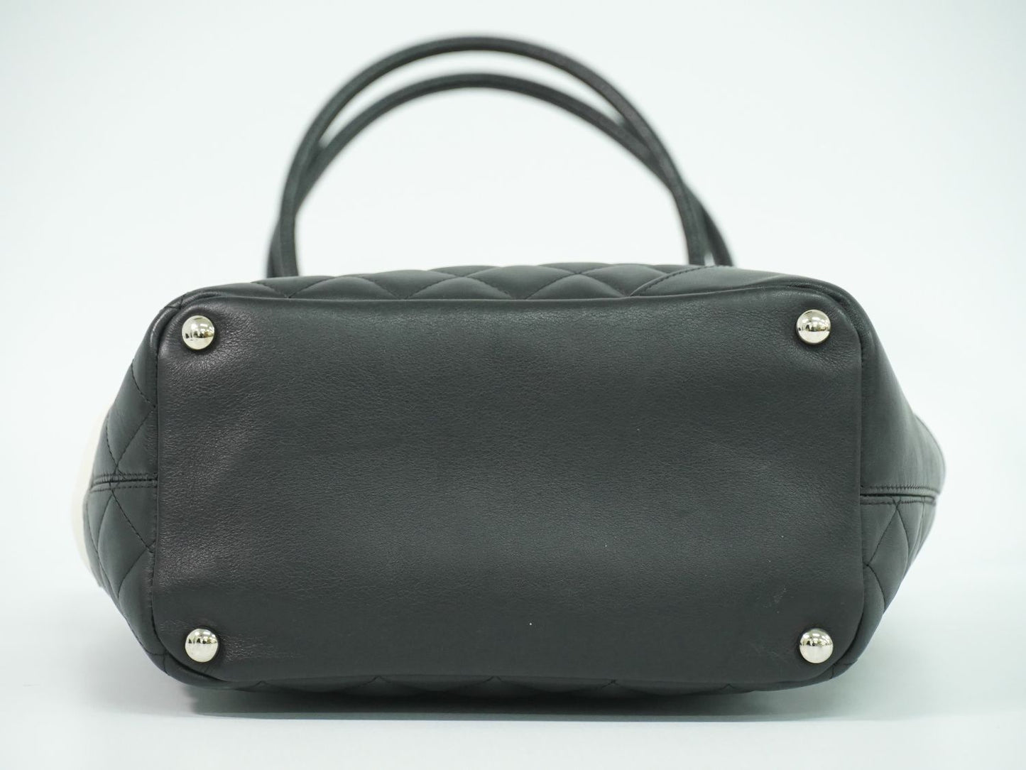 CHANEL ココマーク ミディアム トートバッグ ブラック ホワイト