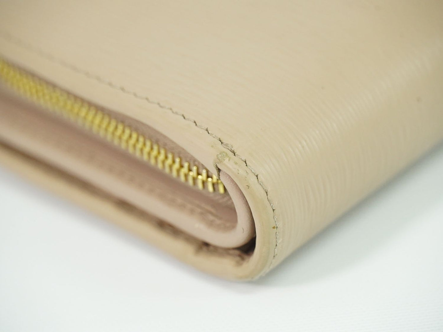 PRADA サフィアーノ 折財布 ピンクベージュ