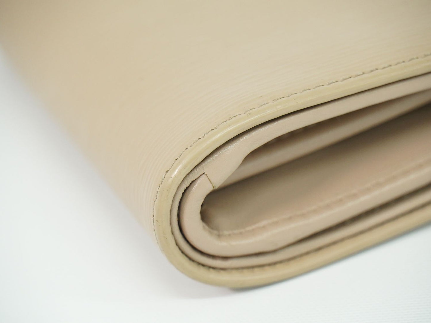 PRADA サフィアーノ 折財布 ピンクベージュ