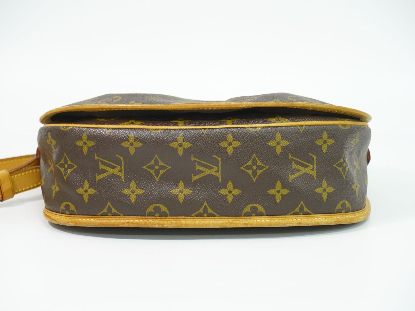 LOUIS VUITTON メニルモンタン PM モノグラム ショルダーバッグ M40474