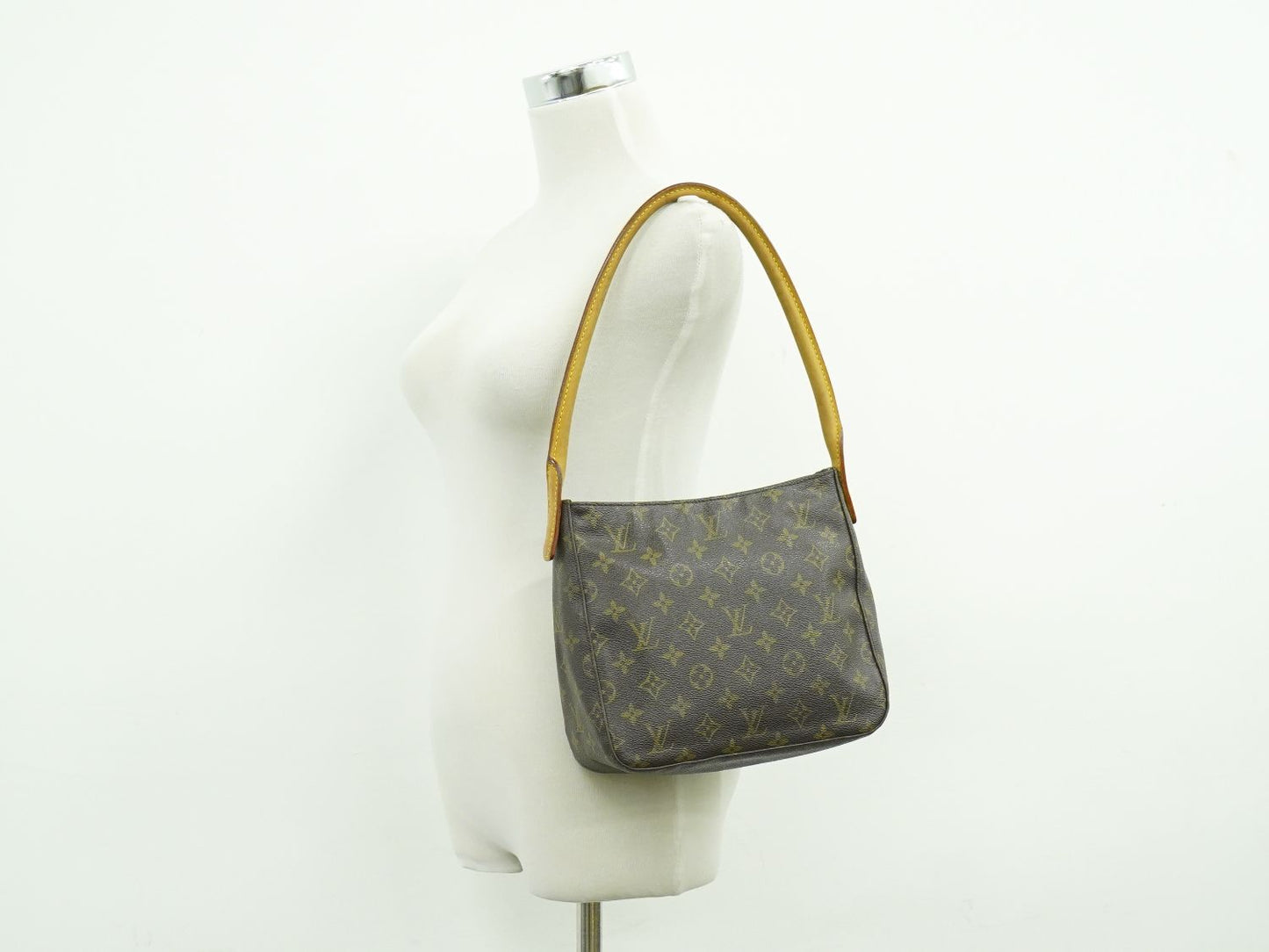 LOUIS VUITTON ルーピング MM モノグラム ショルダーバッグ M51146