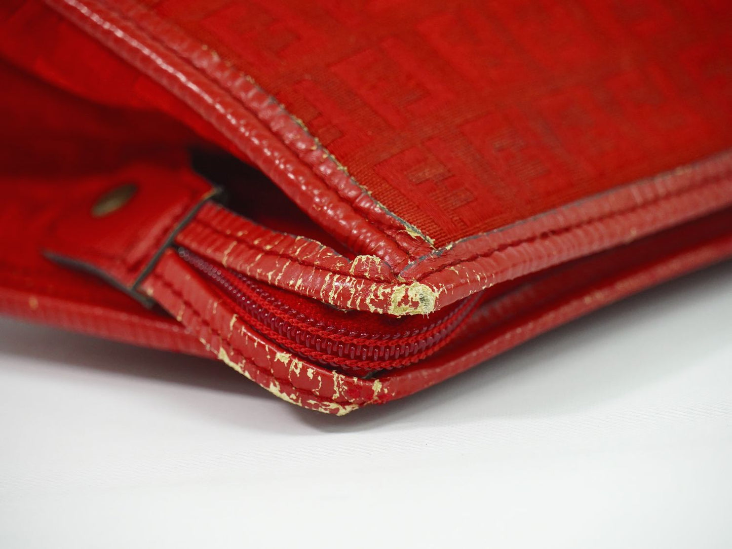 FENDI ズッキーノ クラッチバッグ レッド