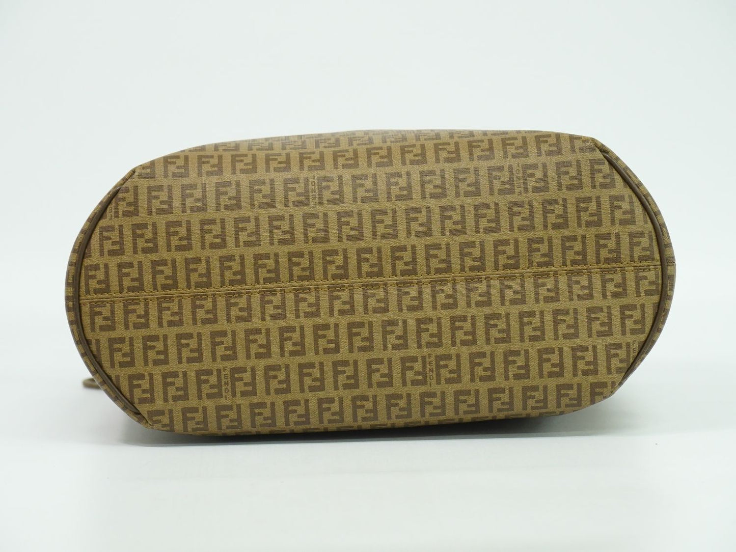 FENDI ズッキーノ トートバッグ ブラウン 8BH240