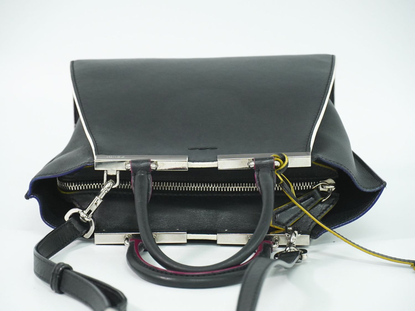 FENDI プチ トロワジュール 2WAY ショルダーバッグ ブラック 8BH333