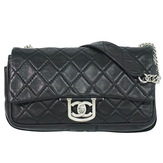 CHANEL ココマーク マトラッセ ショルダーバッグ ブラック