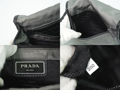 PRADA ショルダーバッグ グレー