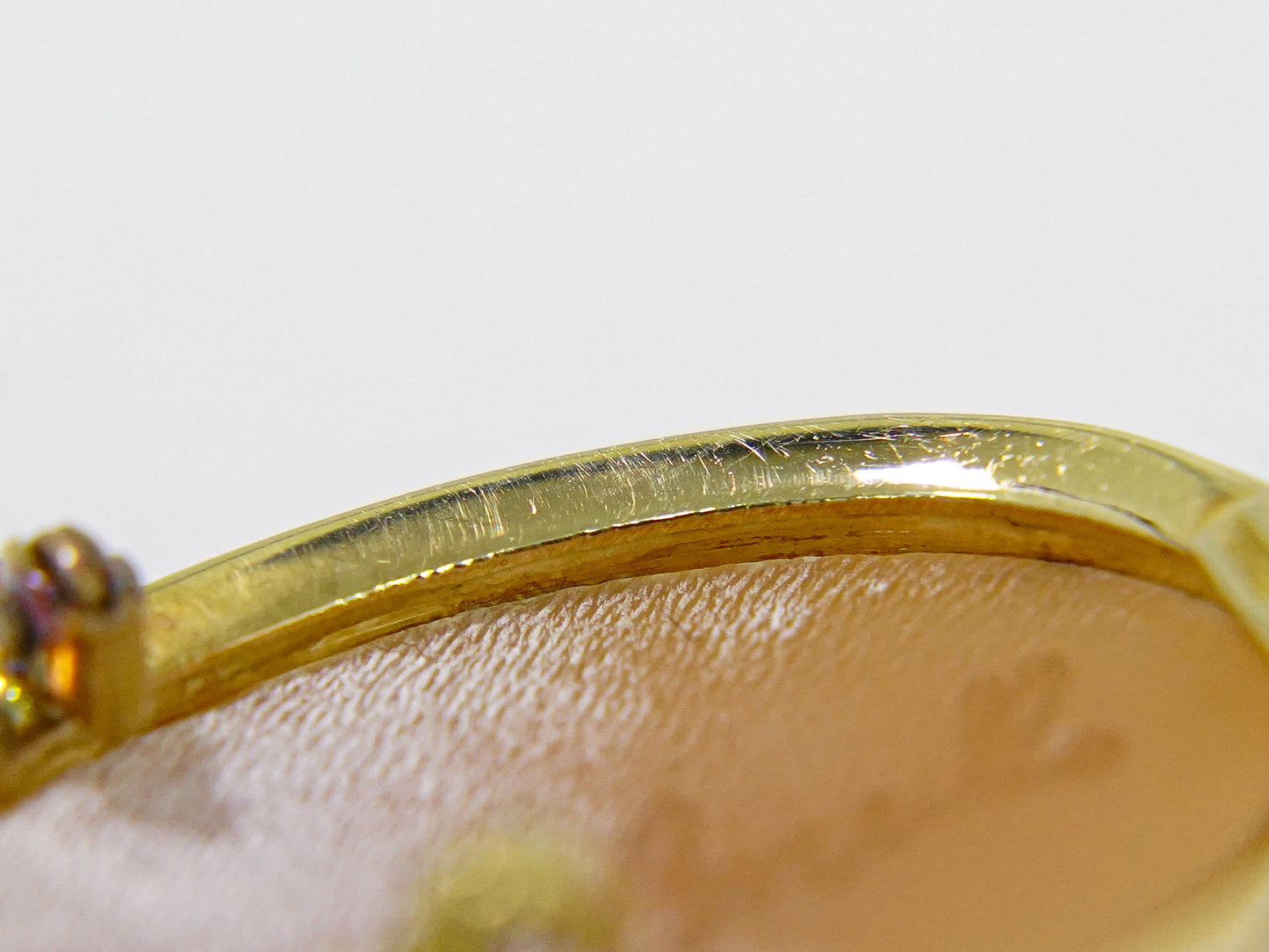 カメオ 750 YG ブローチ ペンダントトップ ブラウン ホワイト