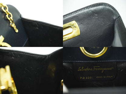 Salvatore Ferragamo ガンチーニ ショルダーバッグ ネイビー