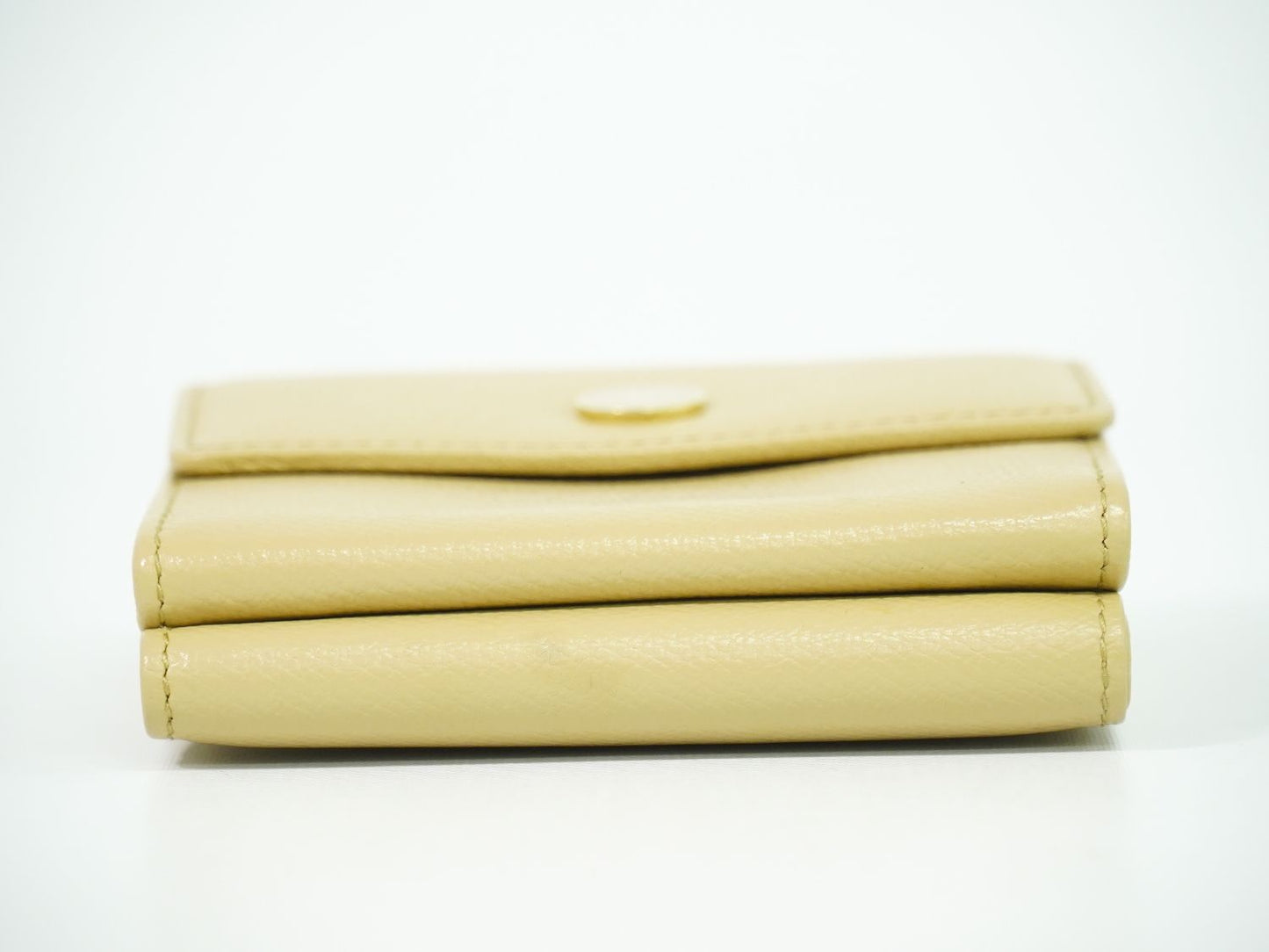 CHANEL ココマーク ココボタン 折財布 ベージュ