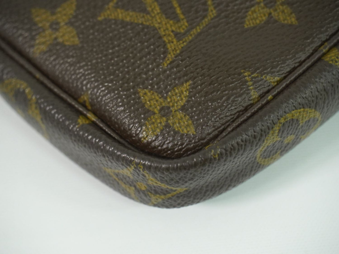 LOUIS VUITTON ミニポシェットアクセソワール モノグラム アクセサリーポーチ M58009