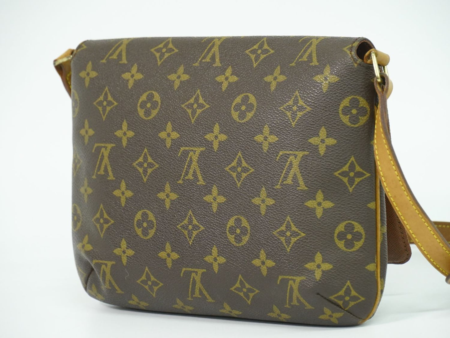 LOUIS VUITTON ミュゼットタンゴ ショート モノグラム ショルダーバッグ M51257