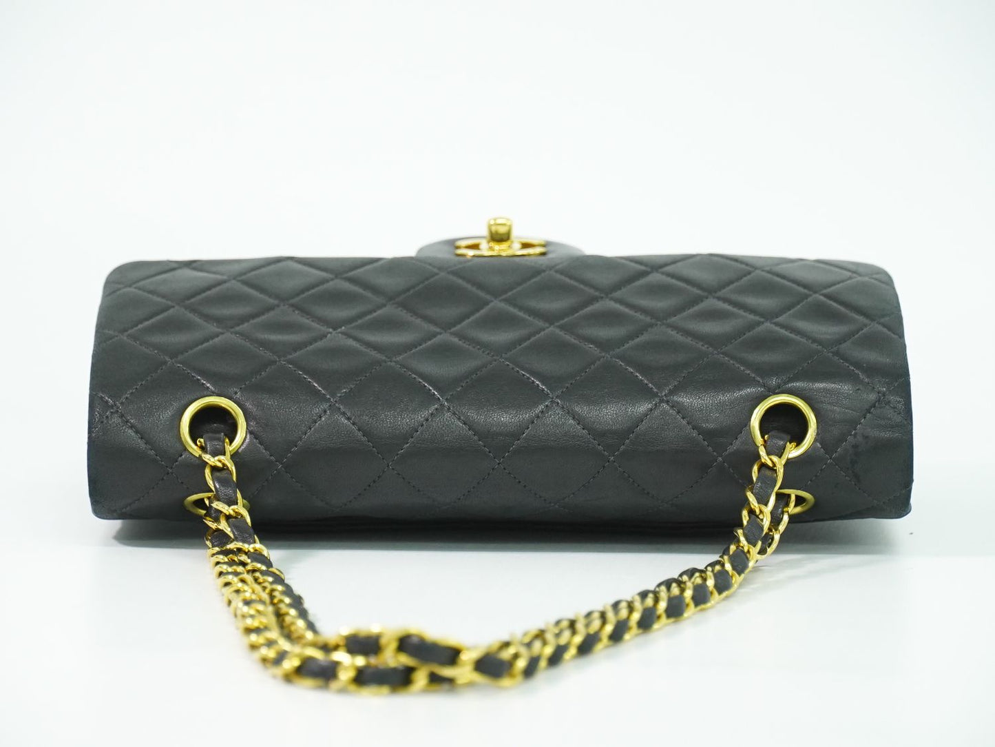 CHANEL ココマーク マトラッセ ショルダーバッグ ブラック