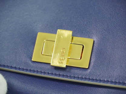 FENDI ピーカブー 折財布 ブルー 8M0359