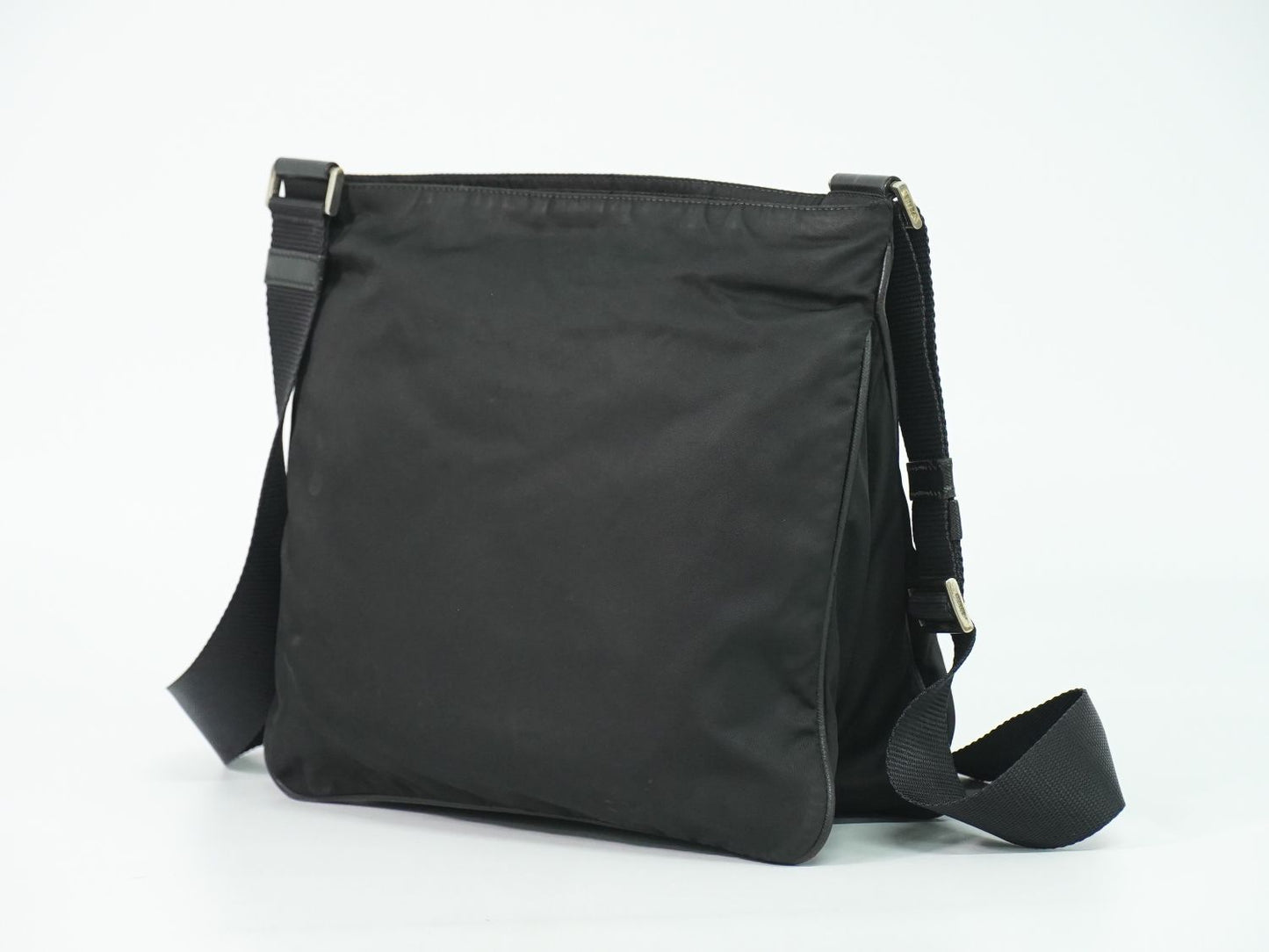 PRADA テスート ショルダーバッグ ブラック VA0563