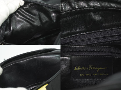 Salvatore Ferragamo ヴァラ ショルダーバッグ ブラック