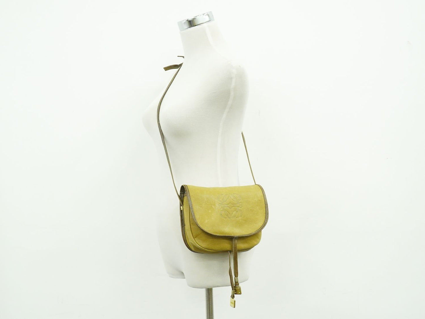 LOEWE アナグラム ショルダーバッグ キャメル