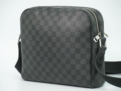 LOUIS VUITTON デイトン PM ダミエ グラフィット ショルダーバッグ N41408
