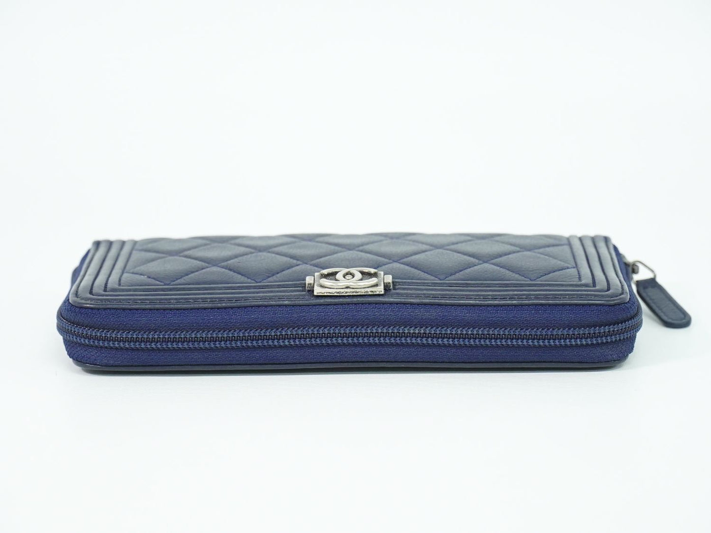 CHANEL ボーイシャネル ココマーク 長財布 ネイビー
